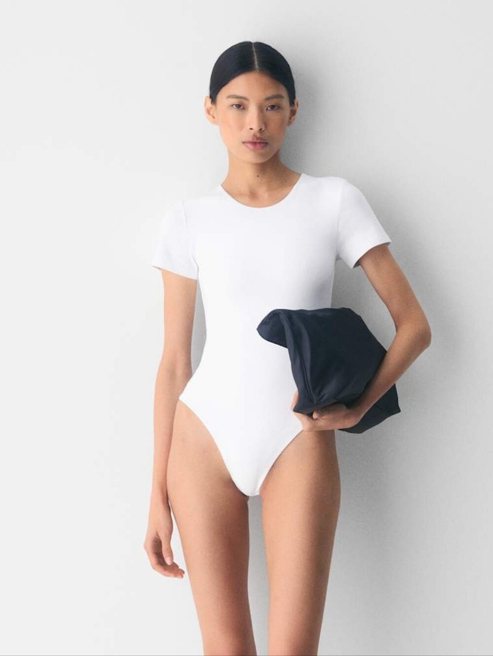 Aritzia Original Contour Vivacity Bodysuit